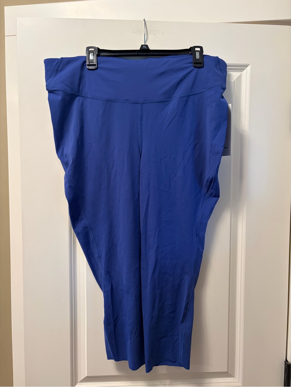 NWT lululemon High-Rise Crop Leggings in Cobalt Blue